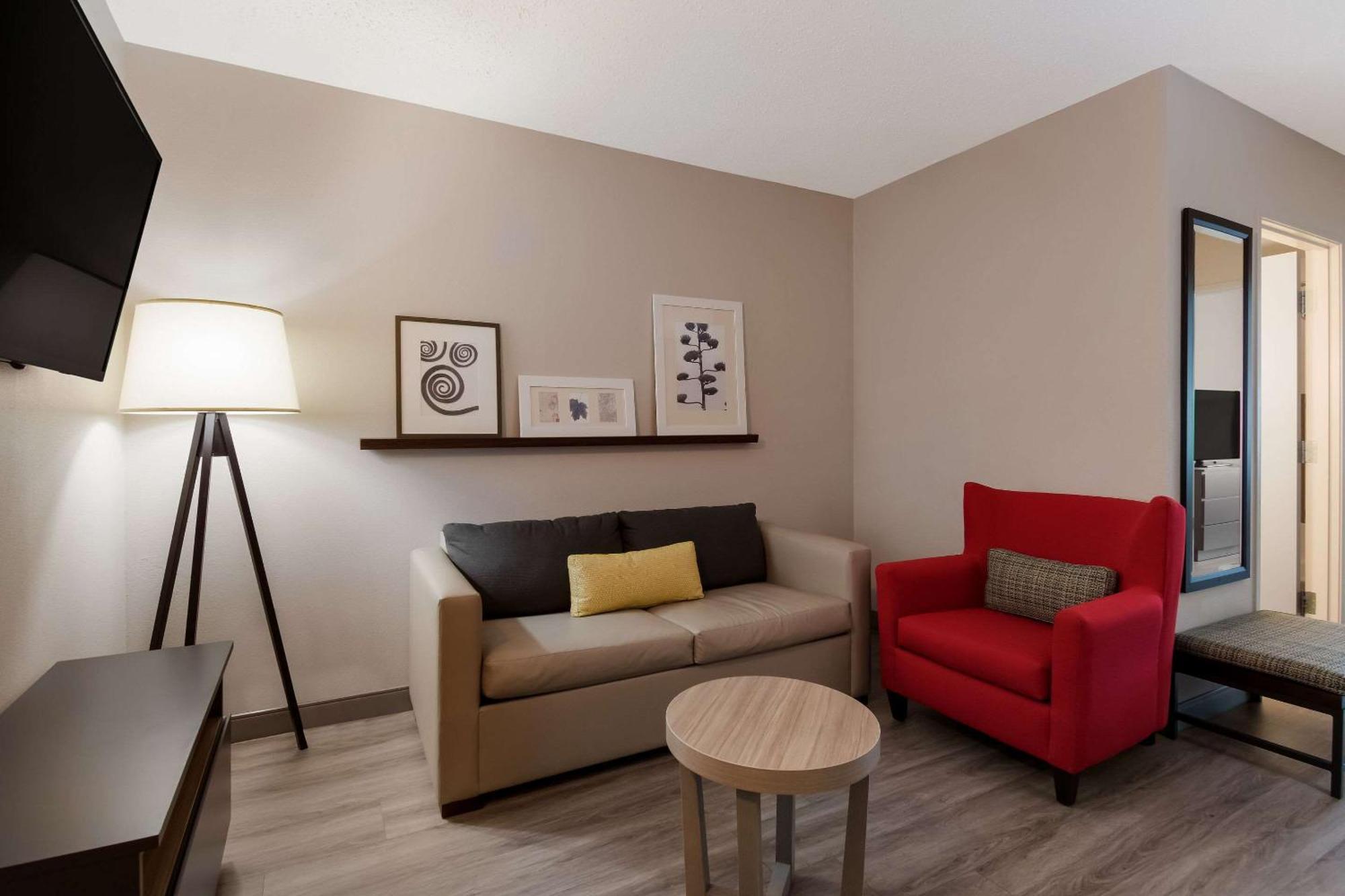 Inn Country & By Radisson, Northeast - Hershey